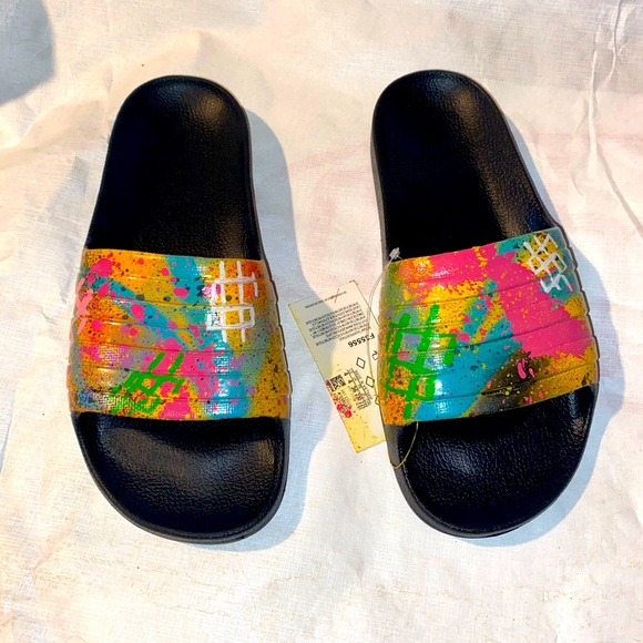 customize adidas slides